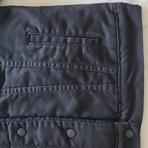 Levi's Original Black on Black Sherpa-Lined Classic Denim Trucker Jacket Size S - Picture 5 of 16